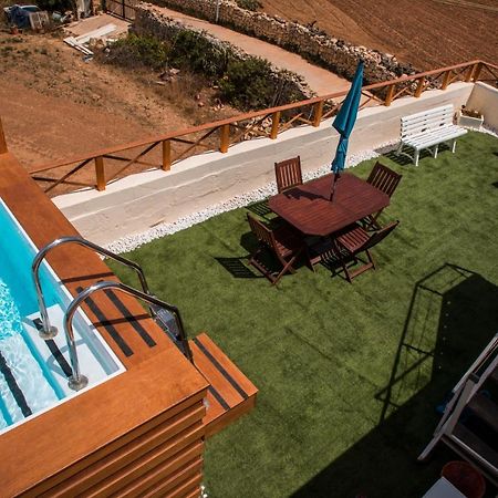 Tal-Karmnu Entire House With Private Heated Pool And Jacuzzi Villa Kirkop Luaran gambar