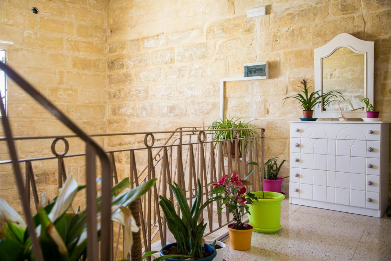 Tal-Karmnu Entire House With Private Heated Pool And Jacuzzi Villa Kirkop Luaran gambar