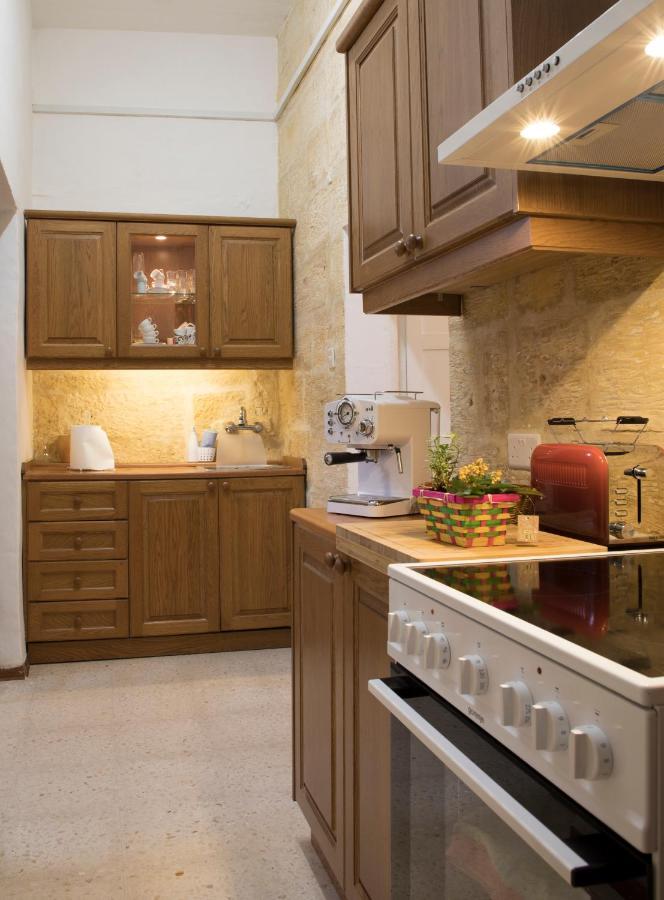 Tal-Karmnu Entire House With Private Heated Pool And Jacuzzi Villa Kirkop Luaran gambar