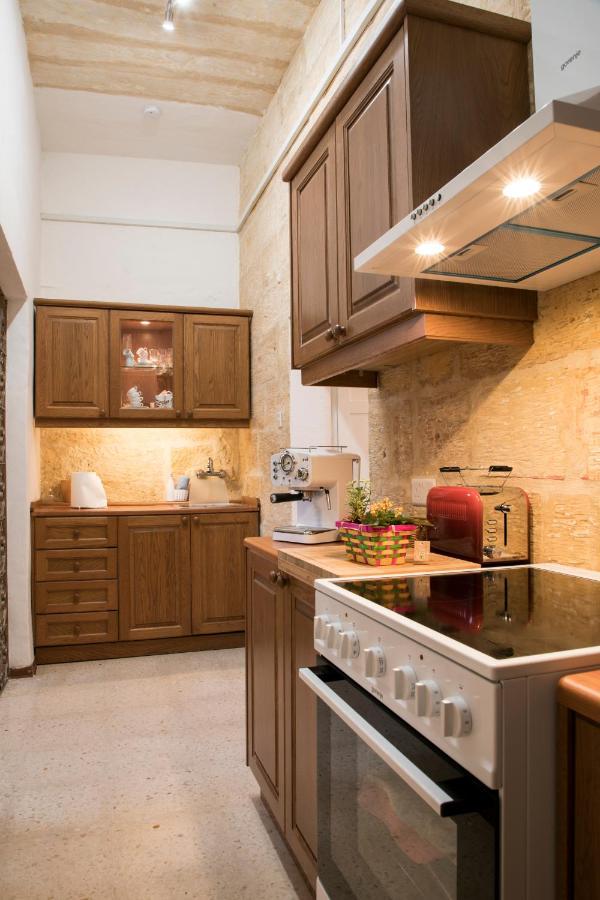 Tal-Karmnu Entire House With Private Heated Pool And Jacuzzi Villa Kirkop Luaran gambar